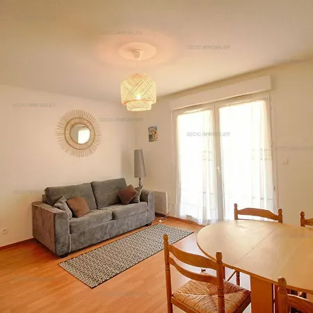 Ajaccio, 2 Pièces, 4 Personnes - Fr-1-61-488